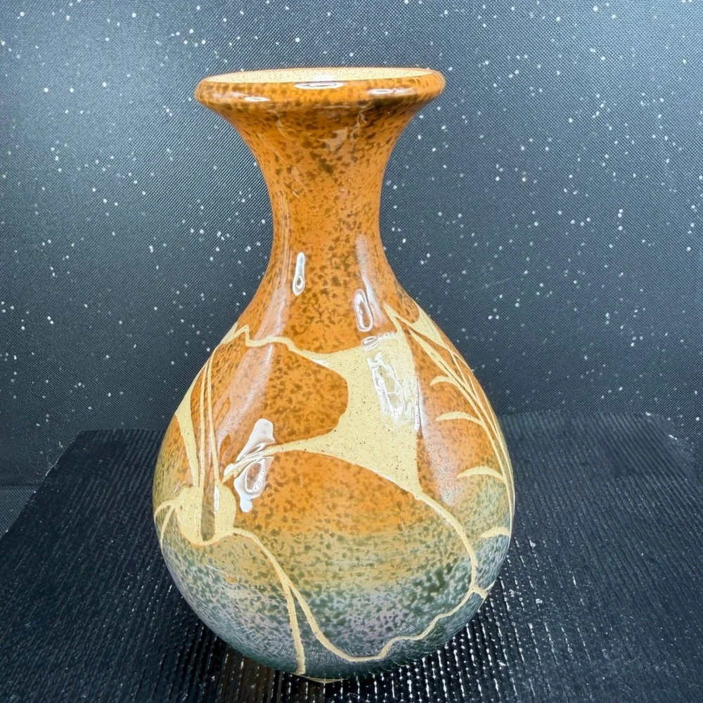 Frazer Signed Sgraffito Hummingbird Art Pottery Vase Ochre Green Purple 6 Inch